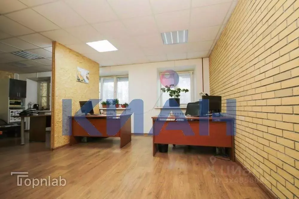 2-к кв. Красноярский край, Красноярск ул. Партизана Железняка, 9А ... - Фото 0