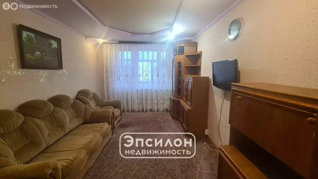 2-комнатная квартира: Курск, улица Крюкова, 5А (50 м) - Фото 1