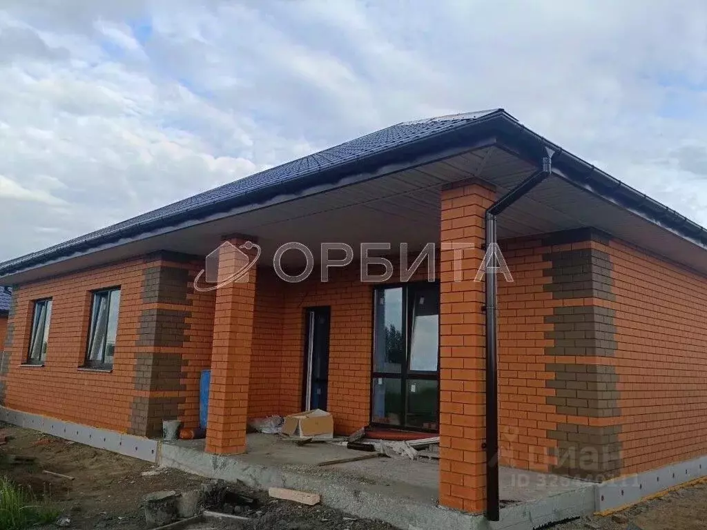 Дом в Тюменская область, Тюменский муниципальный округ, с. Перевалово ... - Фото 1