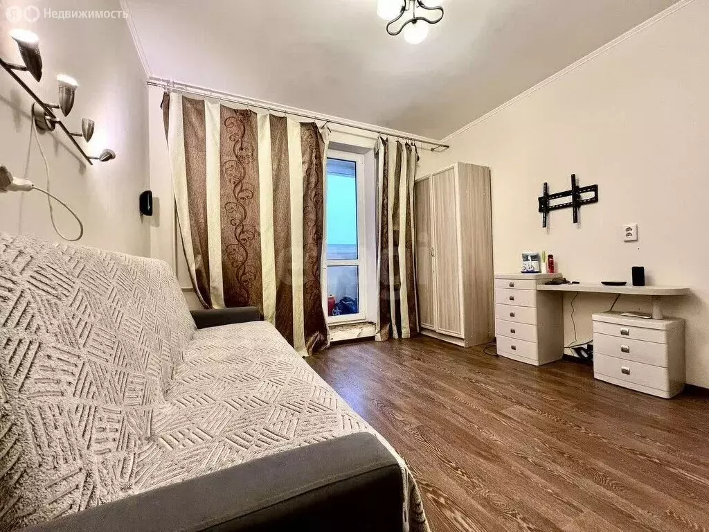 3-комнатная квартира: Санкт-Петербург, улица Щербакова, 14к2 (70.7 м) - Фото 1