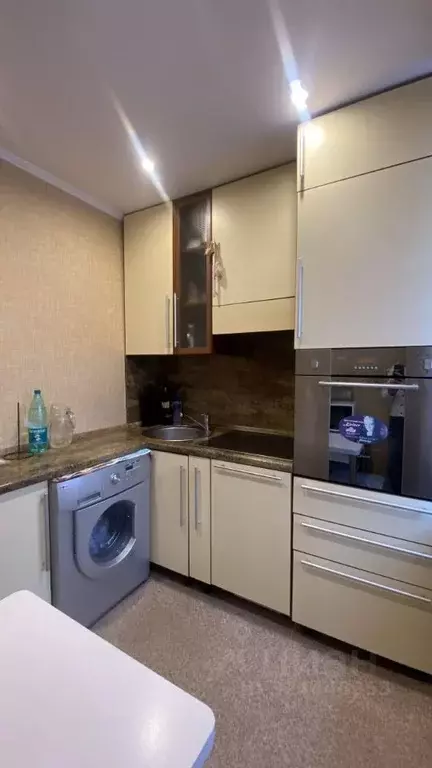 3-к кв. Ханты-Мансийский АО, Нижневартовск Пермская ул., 16А (61.8 м) - Фото 1