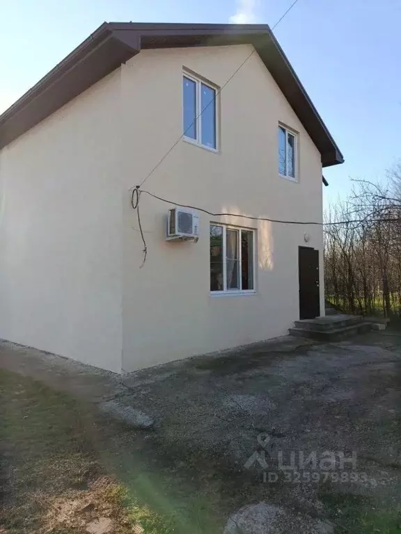 Дом в Краснодарский край, Краснодар Черников хут.,  (136 м) - Фото 1