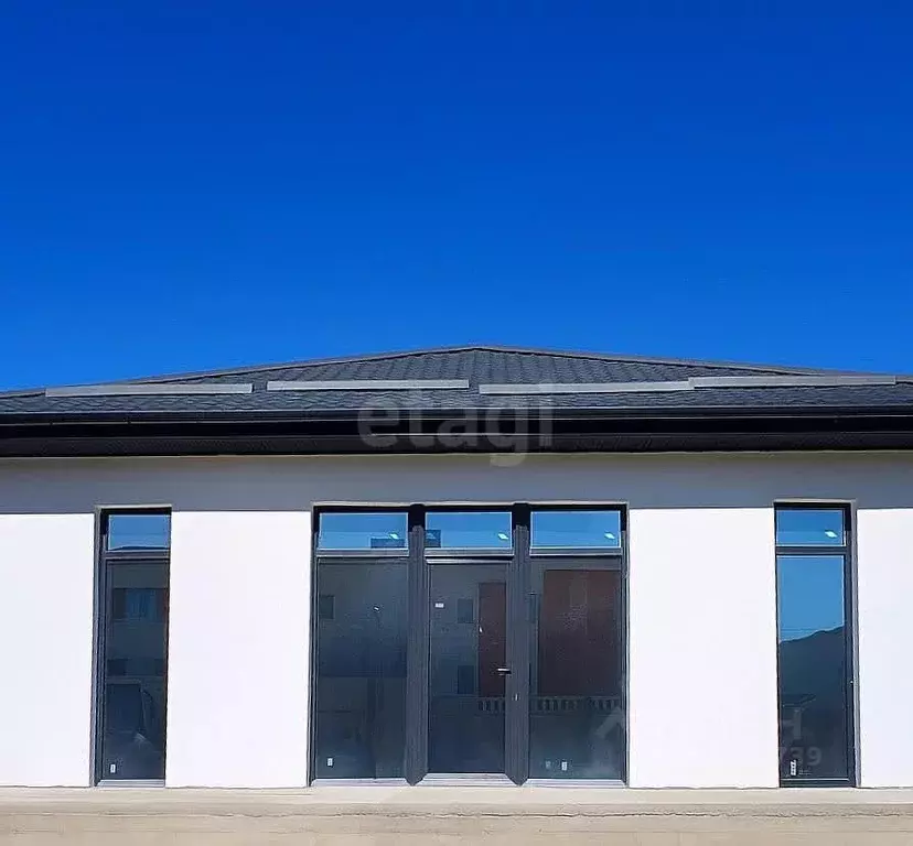 Дом в Крым, Симферопольский район, Добровское с/пос, с. Заречное ул. ... - Фото 2