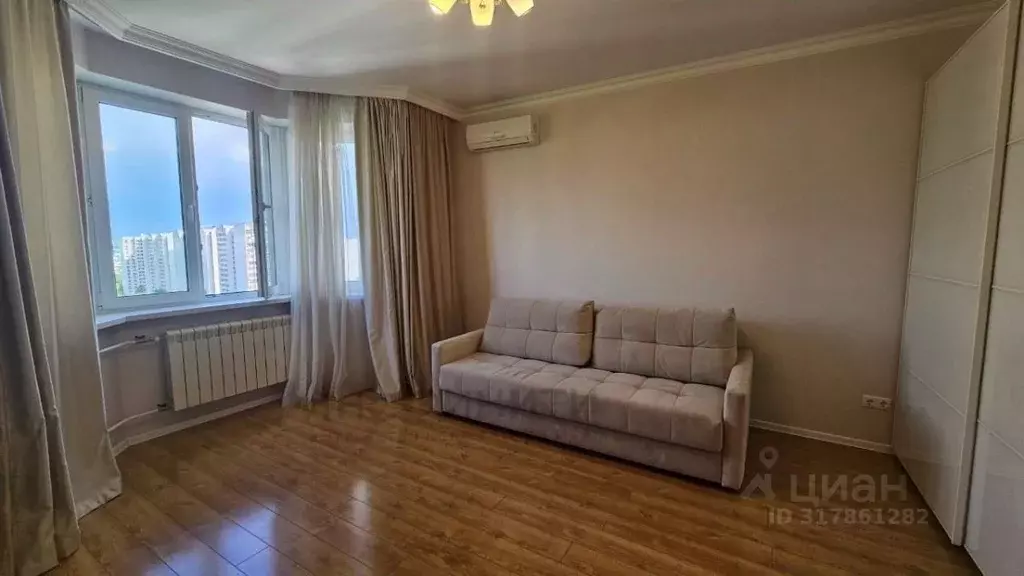 1-к кв. Москва Симферопольский бул., 30к1 (37.1 м) - Фото 0