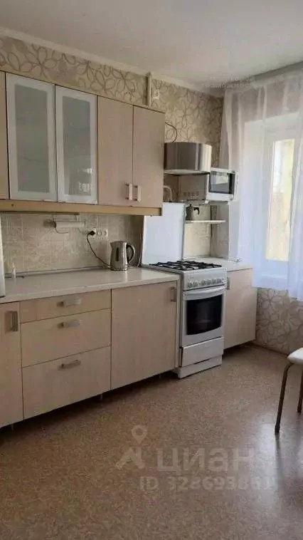 3-к кв. Омская область, Омск Городок Нефтяников мкр, ул. 1-я ... - Фото 2