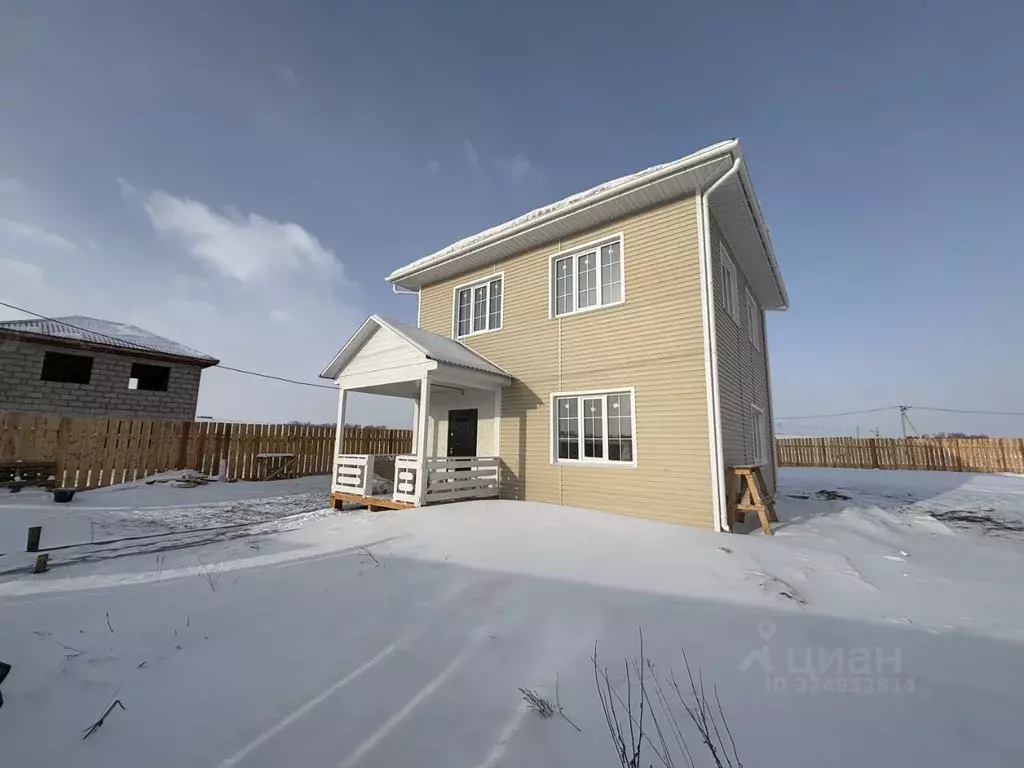 Дом в Иркутская область, Иркутский муниципальный округ, с. Урик ул. ... - Фото 1