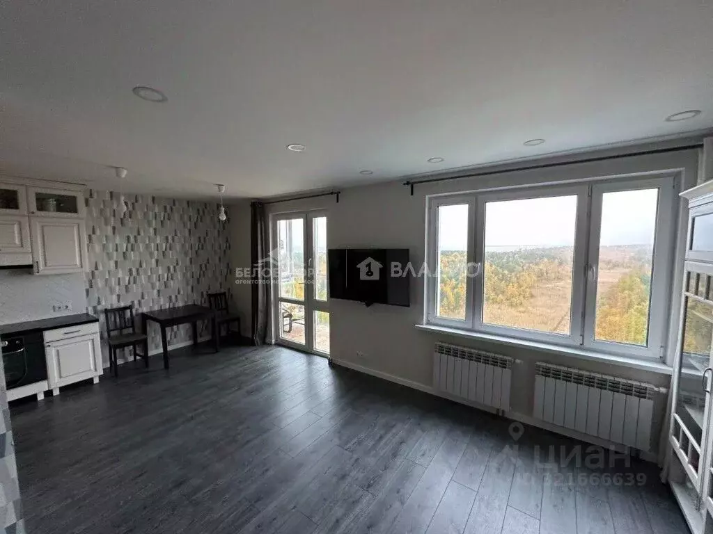 2-к кв. Архангельская область, Северодвинск Октябрьская ул., 61 (61.0 ... - Фото 1