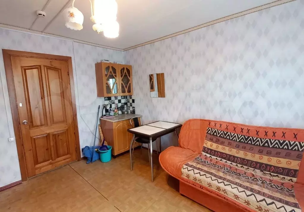 Комната 12.4 м в 7-к, 4/5 эт. - Фото 1