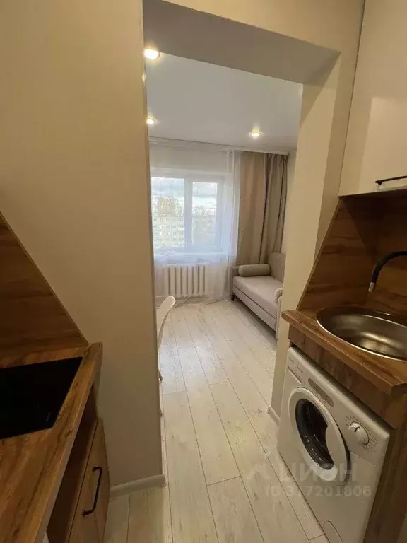 Студия Новгородская область, Великий Новгород ул. Попова, 6к2 (11.5 м) - Фото 1