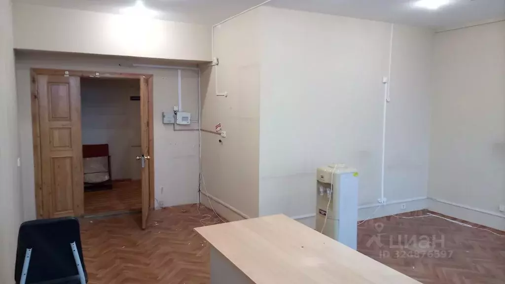 Помещение свободного назначения в Красноярский край, Железногорск ул. ... - Фото 1