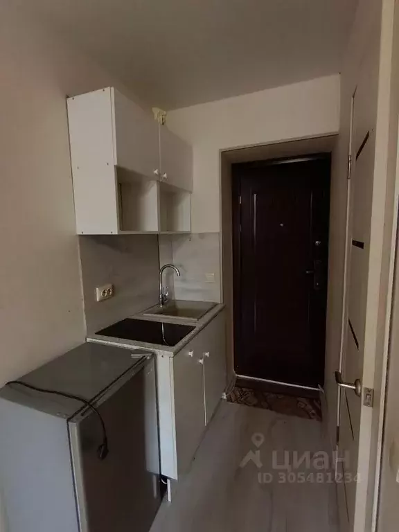 Студия Алтайский край, Барнаул ул. 80-й Гвардейской Дивизии, 68 (13.0 ... - Фото 1