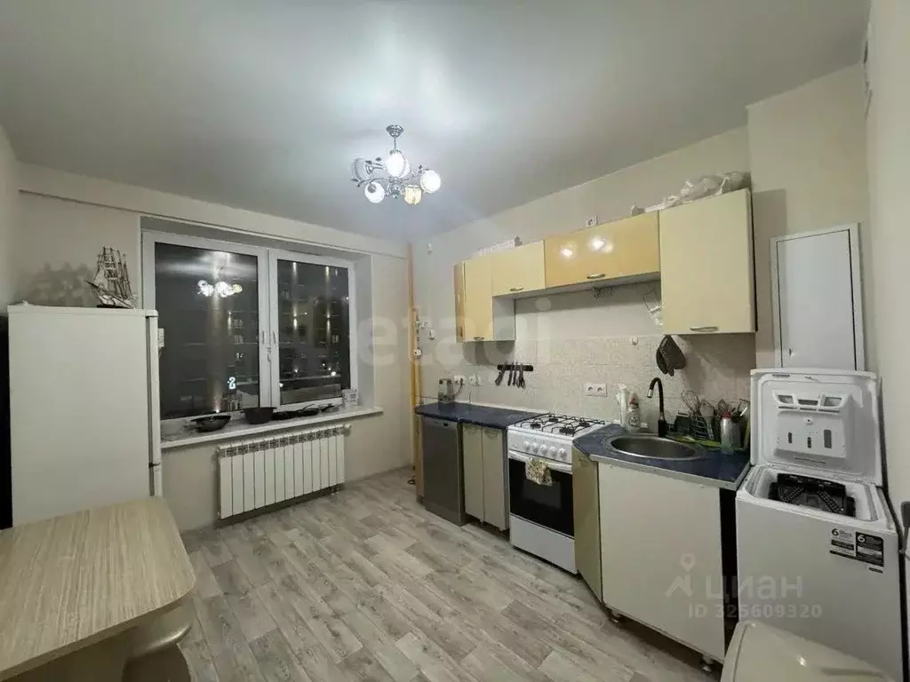 2-к кв. Ямало-Ненецкий АО, Салехард Обдорский мкр, 3к1 (56.1 м) - Фото 2