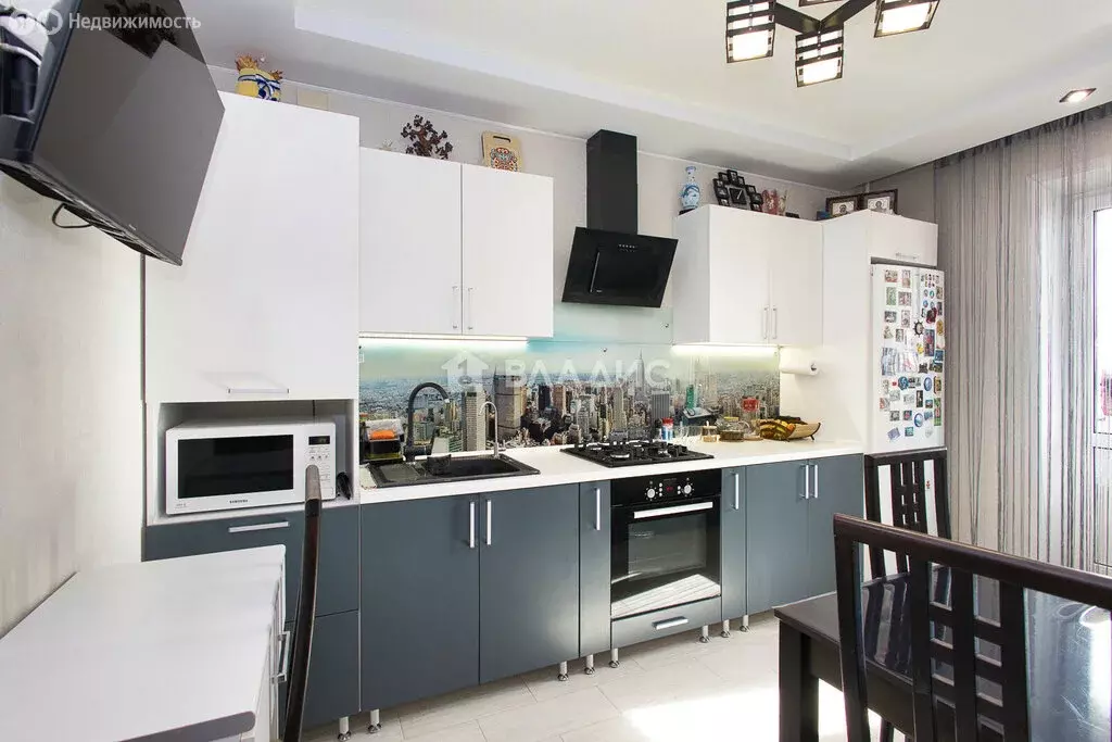 2-комнатная квартира: Владимир, микрорайон Юрьевец, улица Михалькова, ... - Фото 2