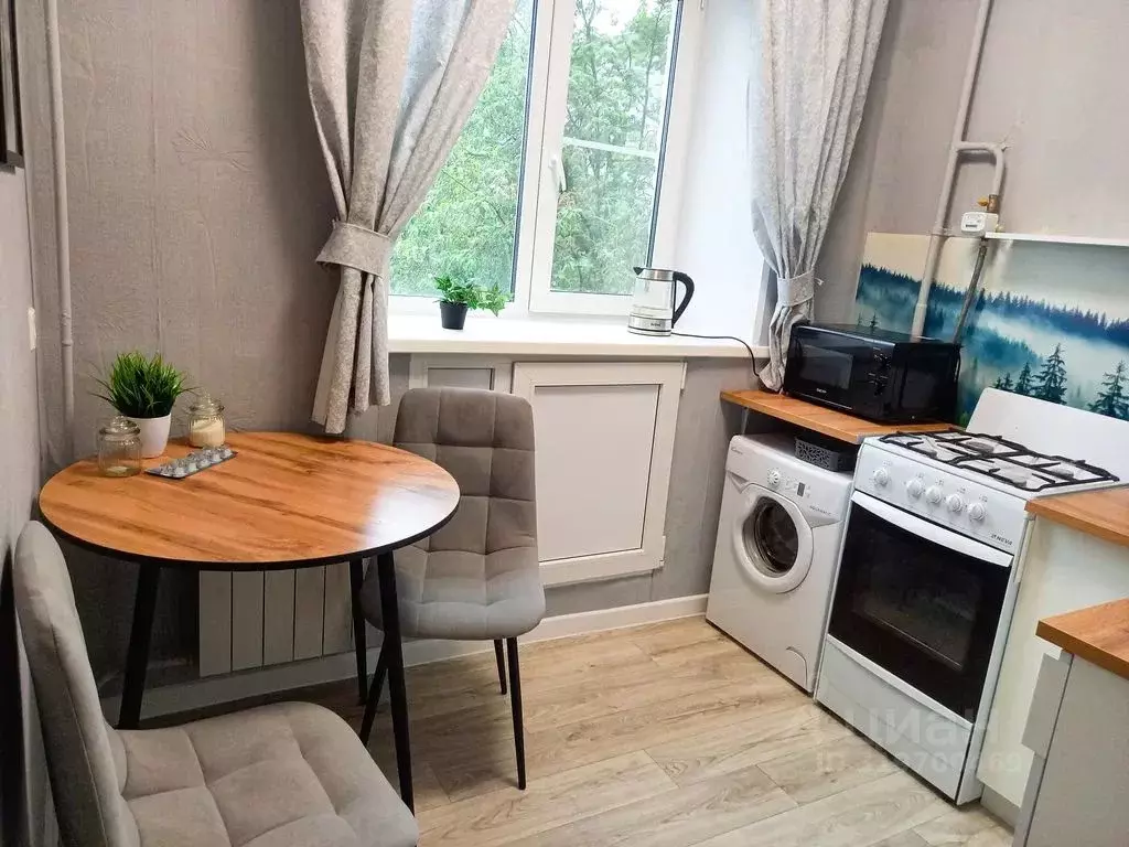 2-к кв. Мурманская область, Ловозерский район, Ревда городское ... - Фото 1