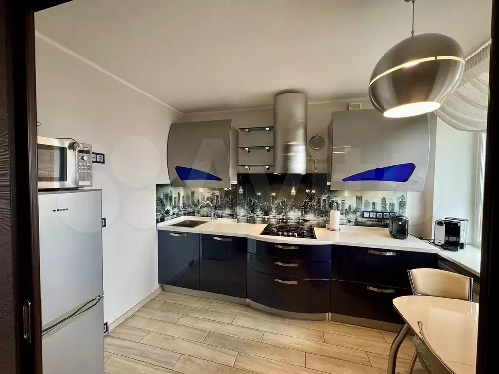 1-к. квартира, 42 м, 8/9 эт. - Фото 1