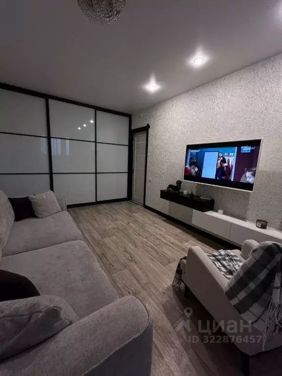 2-к кв. Свердловская область, Первоуральск ул. Трубников, 46Б (48.0 м) - Фото 2