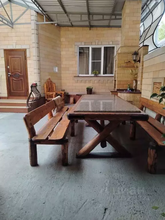 Дом в Ставропольский край, Ессентуки Кисловодская ул., 45 (170 м) - Фото 2