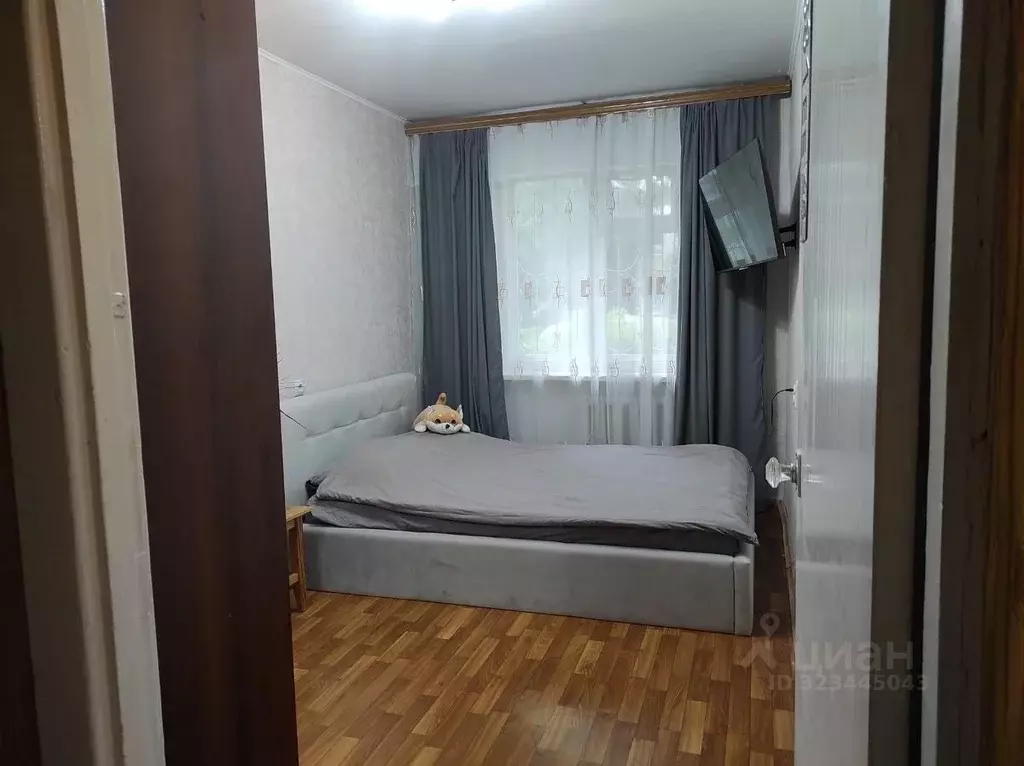 3-к кв. Саратовская область, Саратов ул. Имени В.Н. Симбирцева, 14 ... - Фото 1