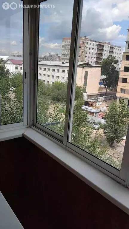 3-комнатная квартира: Улан-Удэ, улица Гагарина, 39 (53.7 м) - Фото 1