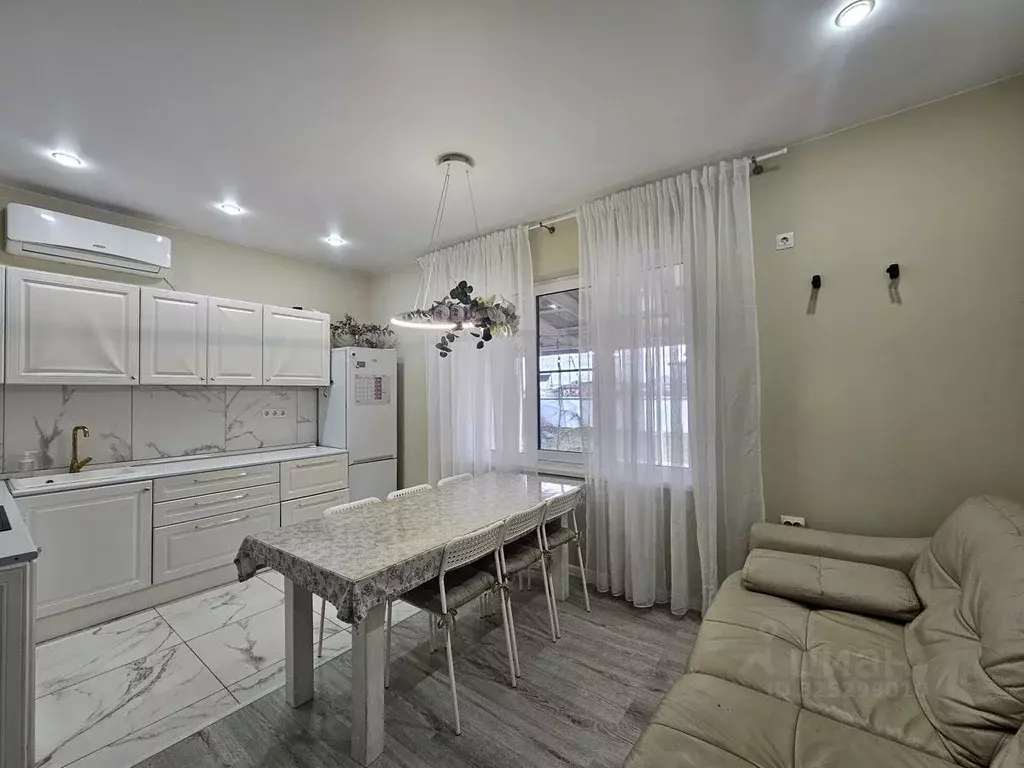 Дом в Краснодарский край, Абинск Тихорецкая ул. (88 м) - Фото 1