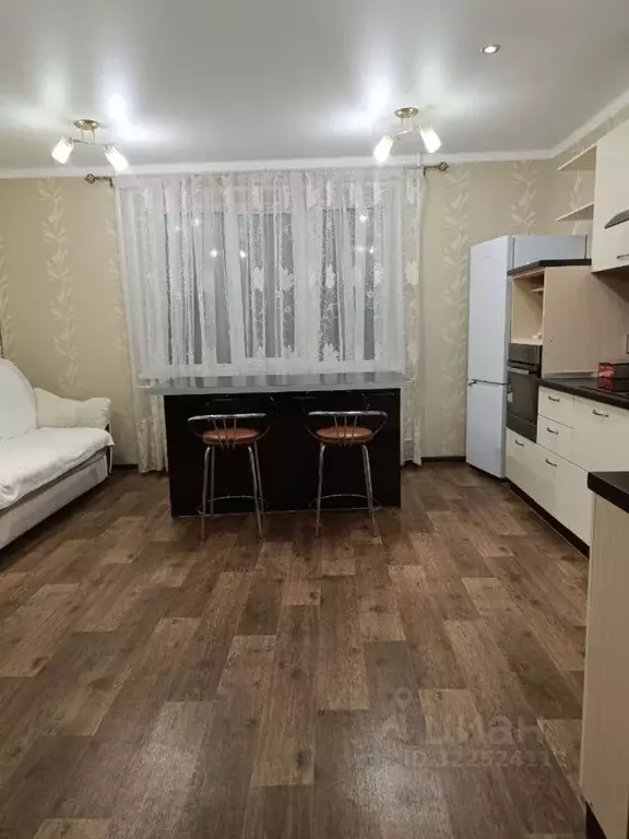 3-к кв. Татарстан, Нижнекамск ул. Гагарина, 23 (67.0 м) - Фото 2