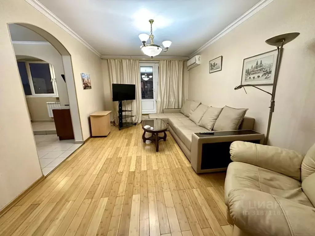 2-к кв. Москва ул. Барышиха, 33К1 (68.0 м) - Фото 0