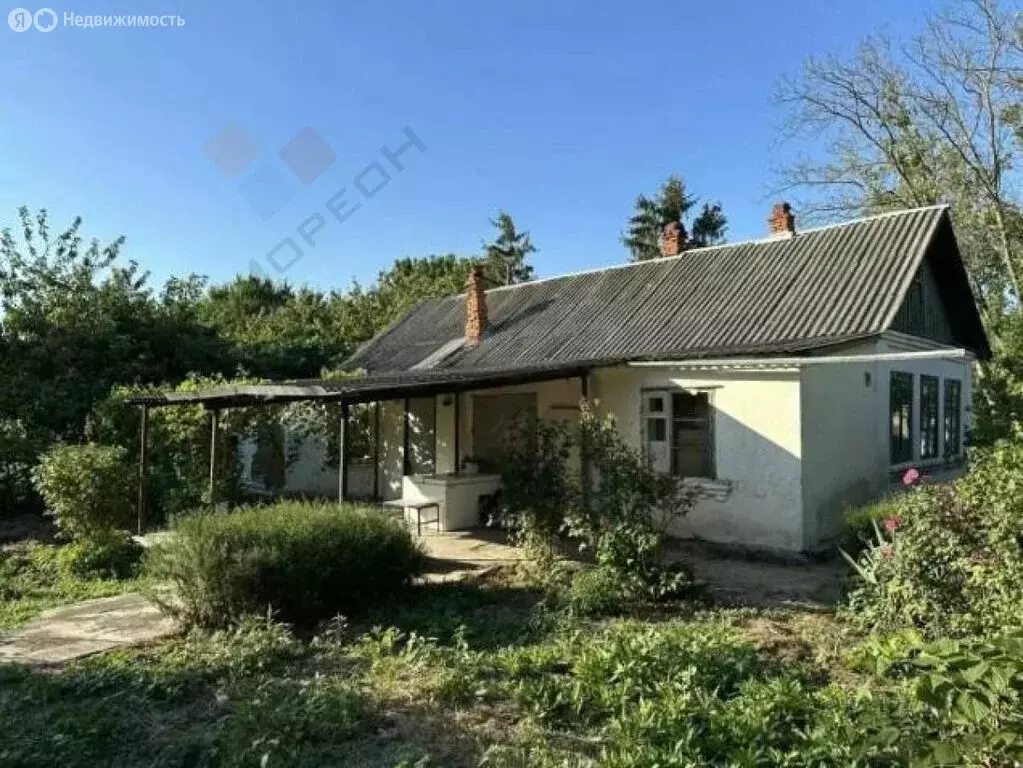 Дом в село Красногвардейское, улица 50 лет Октября, 15 (106.7 м) - Фото 2