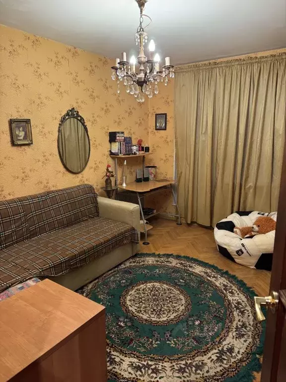 3-к кв. Москва Профсоюзная ул., 132К4 (63.4 м) - Фото 0