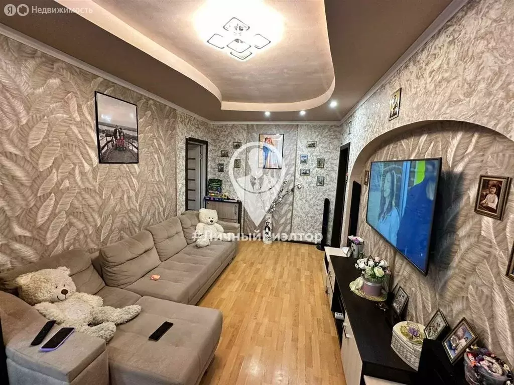 3-комнатная квартира: Рыбное, Путейская улица, 11 (45.4 м) - Фото 0