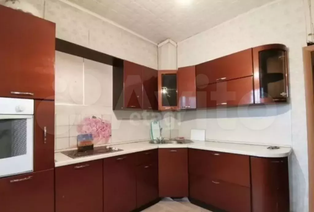 3-к. квартира, 72 м, 2/9 эт. - Фото 0