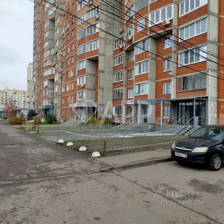 Помещение свободного назначения в Татарстан, Казань просп. Победы, ... - Фото 1