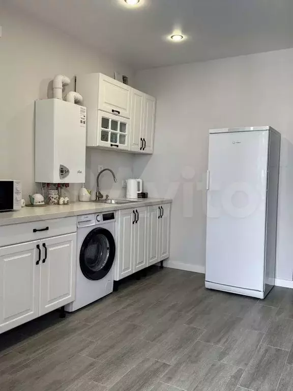 1-к. квартира, 43 м, 6/8 эт. - Фото 1