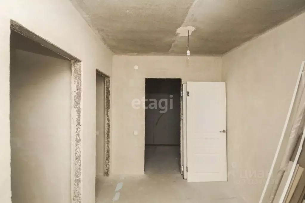 1-к кв. Тюменская область, Тюмень проезд Тихий, 6 (42.7 м) - Фото 0