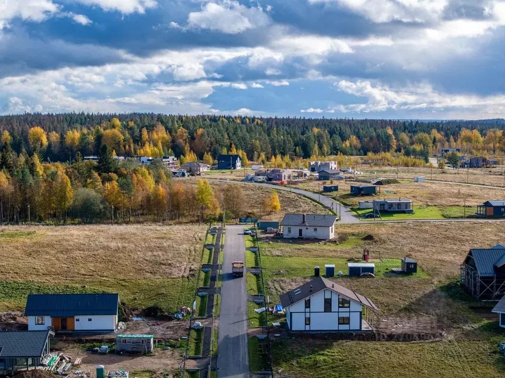 Участок в Ленинградская область, Выборгский район, Первомайское с/пос, ... - Фото 0