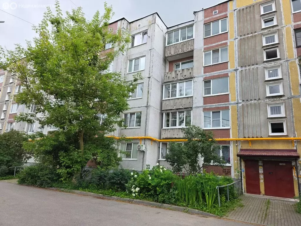 3-комнатная квартира: Гатчина, проспект 25 Октября, 52 (80 м) - Фото 2