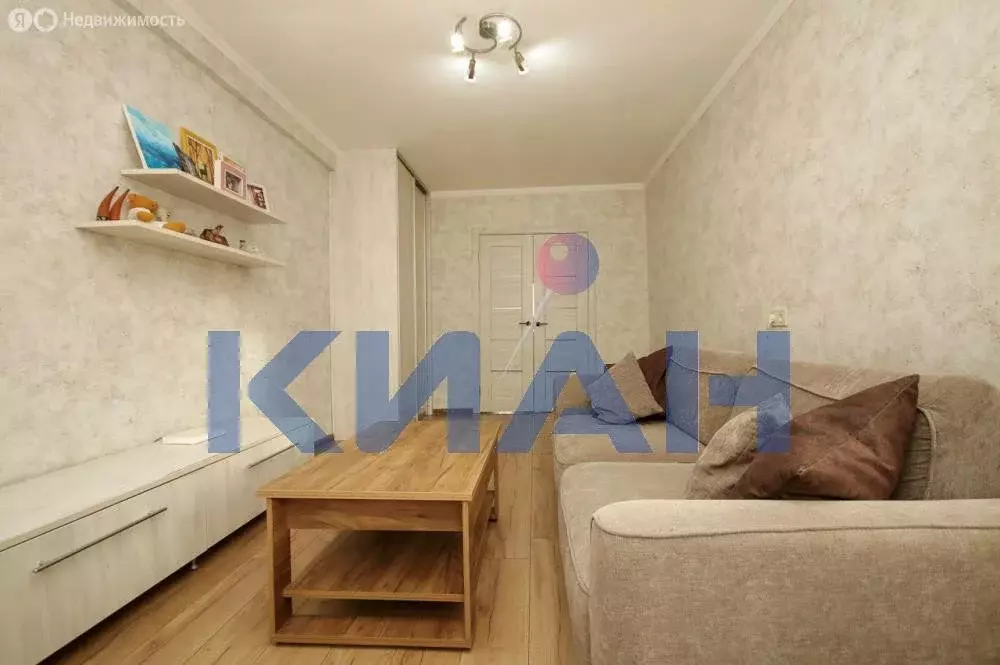 3-комнатная квартира: Красноярск, проспект Металлургов, 2А (61.9 м) - Фото 2