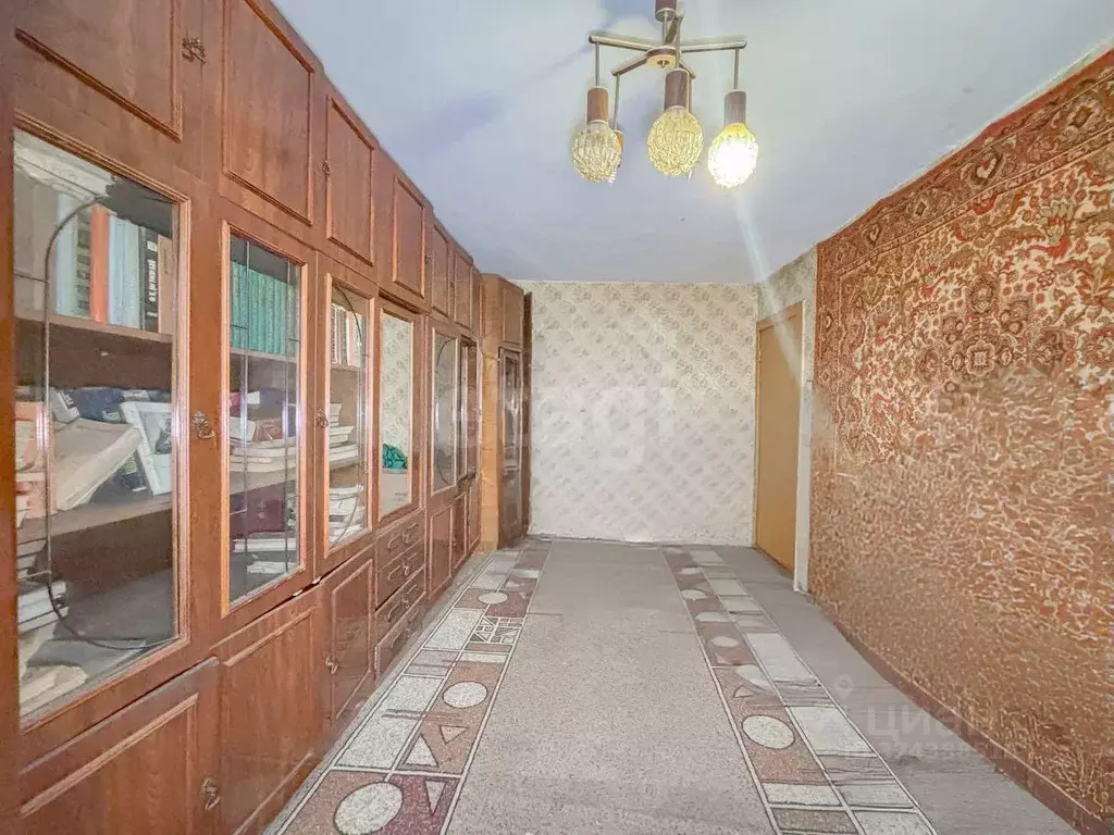 3-к кв. Псковская область, Псков Петровская ул., 29 (66.5 м) - Фото 1