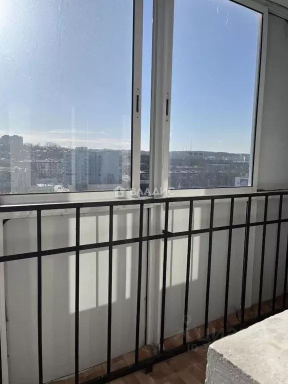 2-к кв. Иркутская область, Иркутск ул. Багратиона, 27/1 (65.0 м) - Фото 1