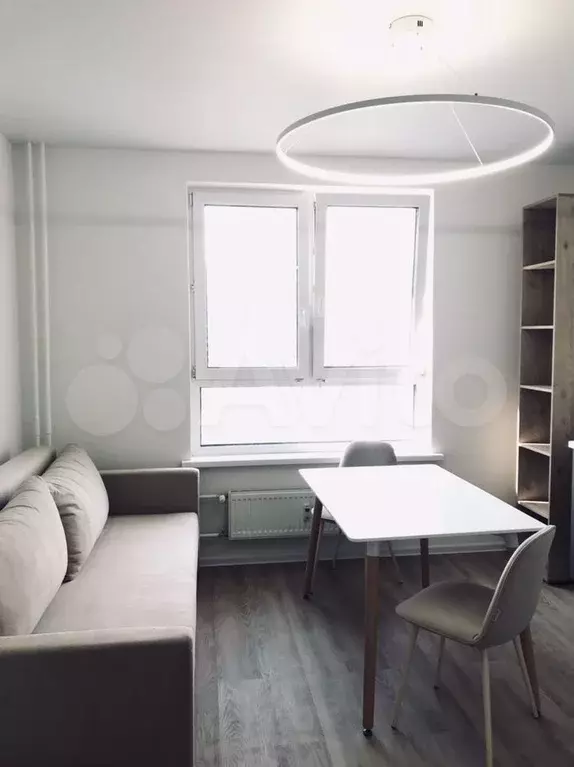 10 и более-к. квартира, 22 м, 11/16 эт. - Фото 0
