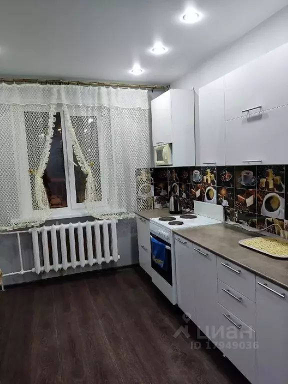 2-к кв. Ханты-Мансийский АО, Когалым Ленинградская ул., 51 (56.0 м) - Фото 1