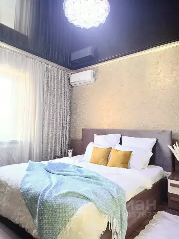 2-к кв. Астраханская область, Астрахань ул. Куликова, 85к2 (67.0 м) - Фото 1
