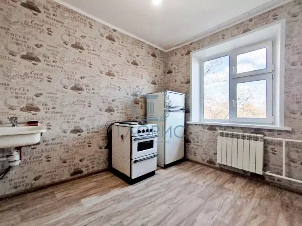2-к кв. Хакасия, Абакан ул. Комарова, 20 (52.0 м) - Фото 1