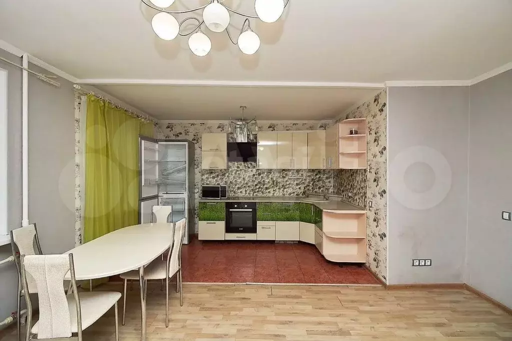 4-к. квартира, 97 м, 1/10 эт. - Фото 0