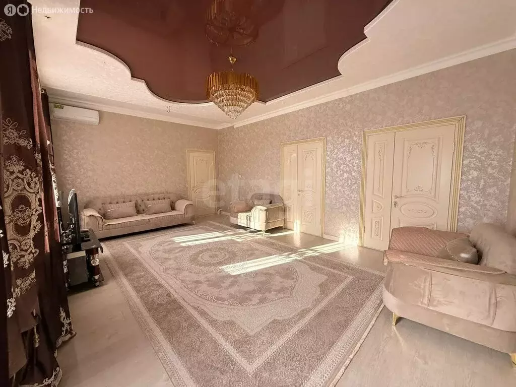 Дом в Назрань, Светлая улица (164 м) - Фото 1