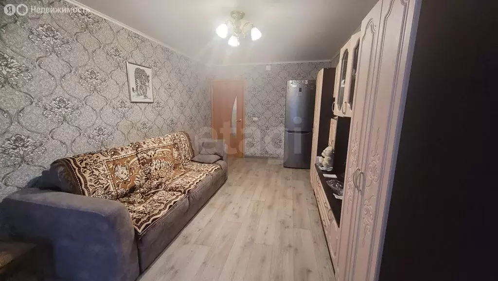 2-комнатная квартира: Сатка, Бакальская улица, 3 (47.1 м) - Фото 2