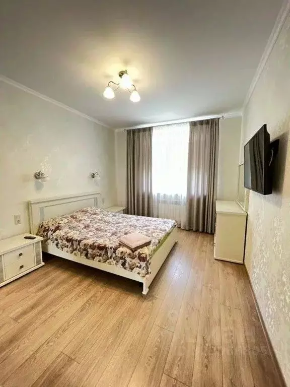 2-к кв. Крым, Евпатория ул. 13 Ноября, 70 (70.0 м) - Фото 2