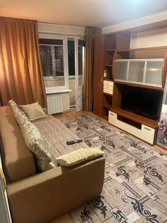 2-к кв. Москва ул. Дубки, 12 (42.5 м) - Фото 0