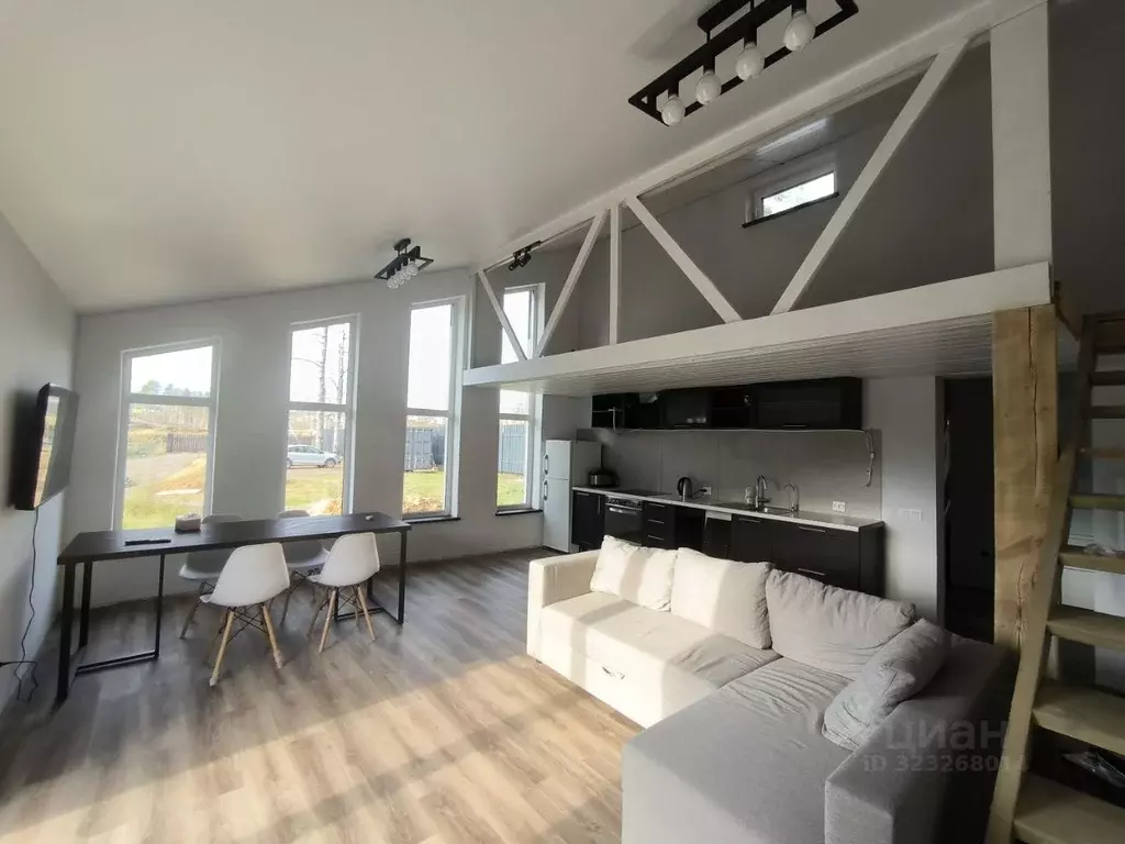 Дом в Ленинградская область, Всеволожский район, Токсовское городское ... - Фото 1