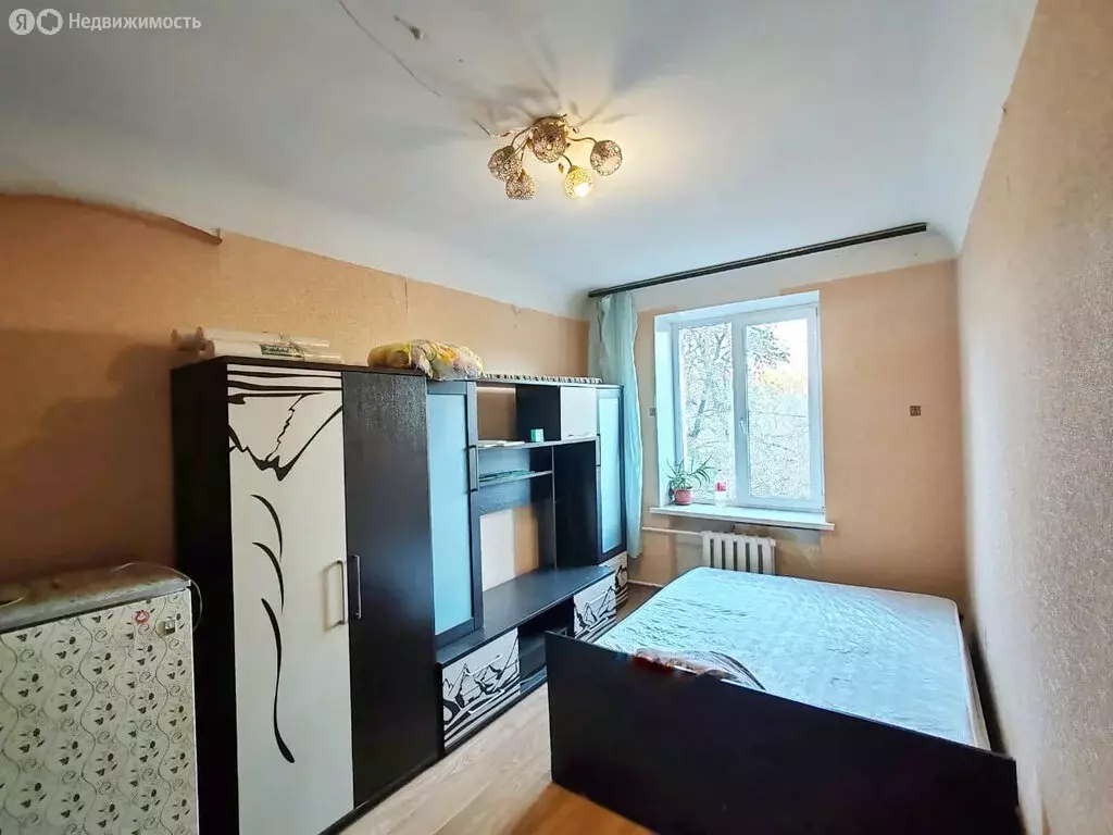 1к в 3-комнатной квартире (15 м) - Фото 0