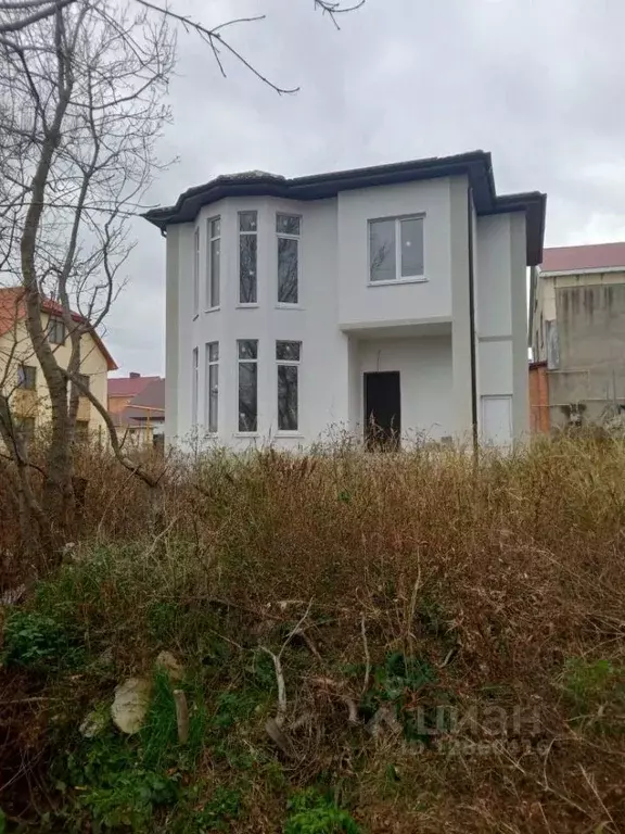 Дом в Краснодарский край, Новороссийск пер. Буксирный, 2 (150 м) - Фото 1